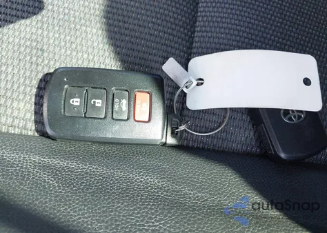 2014 Toyota Corolla S Plus из США, поврежденный, VIN 2T1BURHEXEC081748